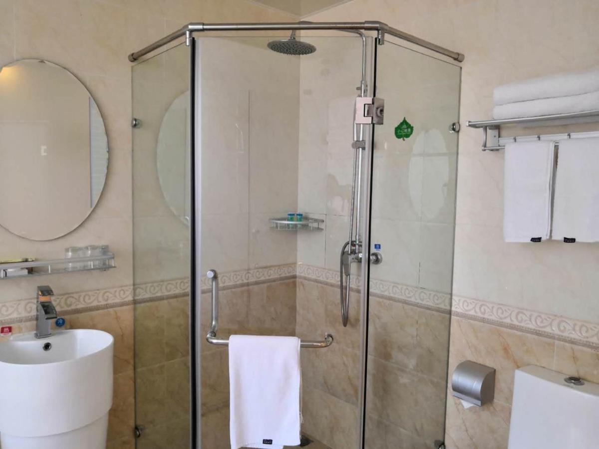 בייג'ינג Happy Dragon City Center Alley Hotel -In The City Center With Big Window&Heater, Ticket Service&Free Coffee&Food Recommendation,Near Tian Anmen Forbiddencity,Easy To Get Traditional Walking Area&Shichahai מראה חיצוני תמונה